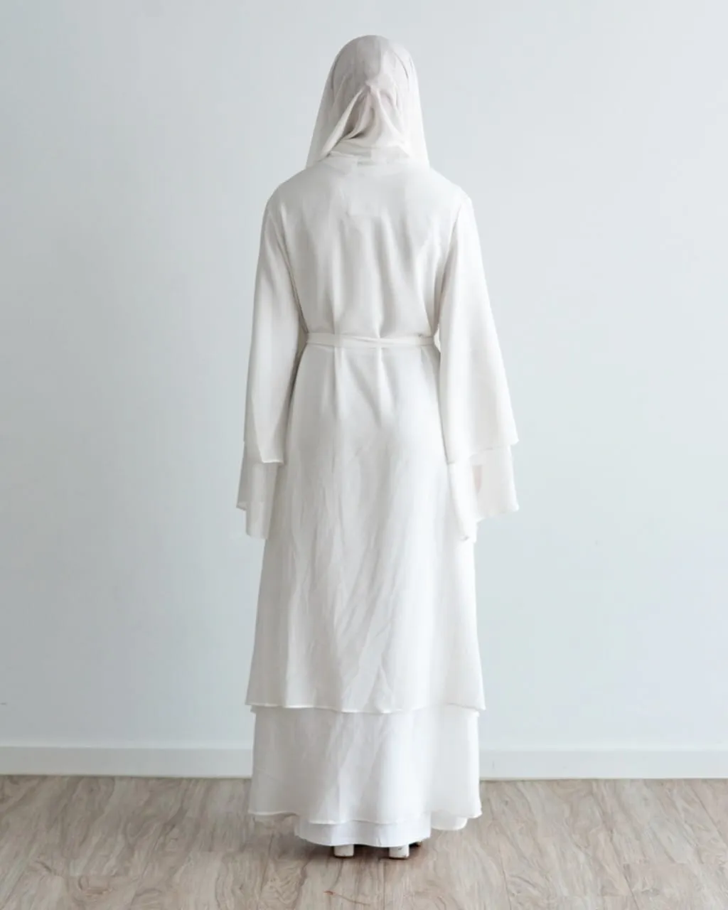 Aisha Abaya with Hijab - White