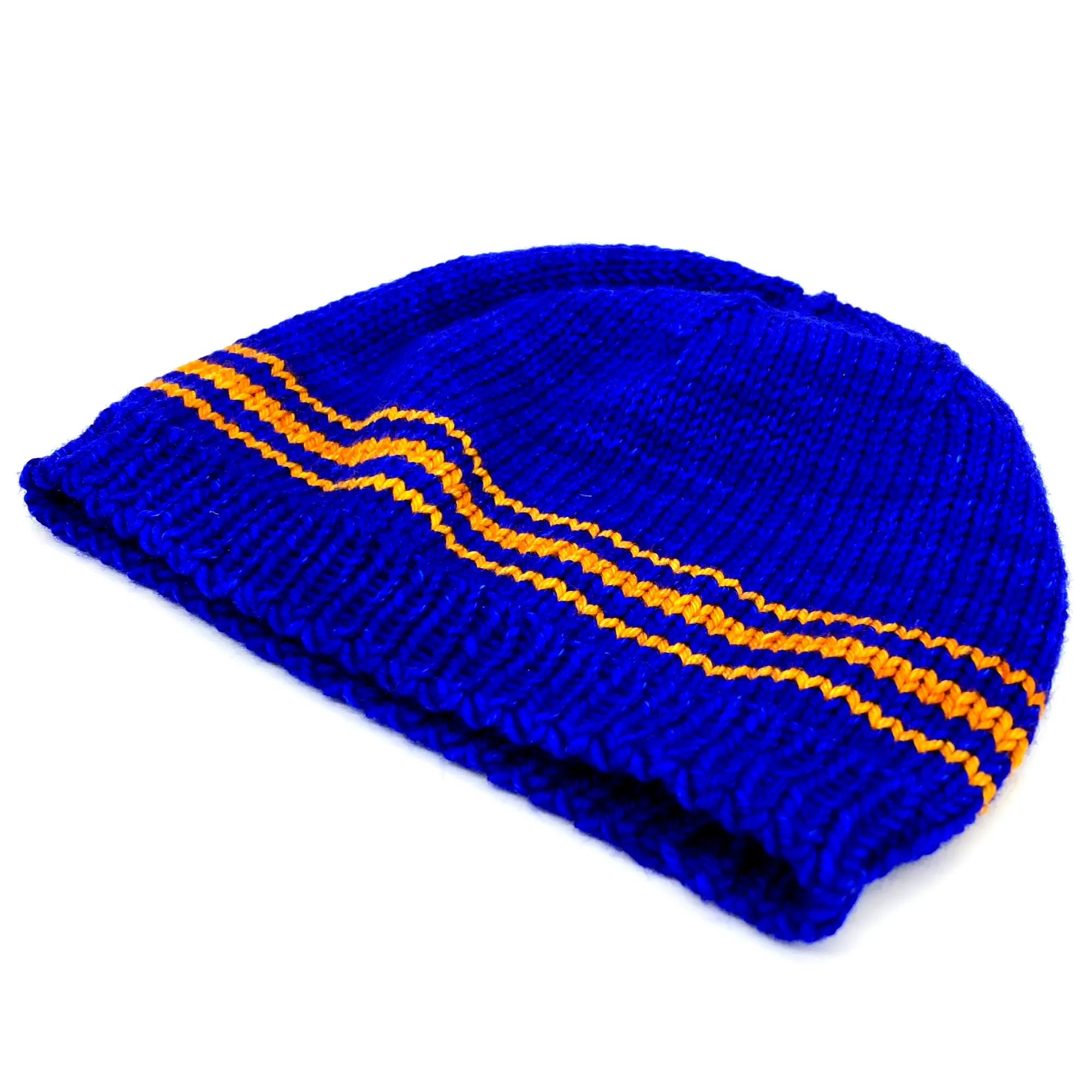 Basic Beanie | 100% Superwash Merino Wool | Cereza Red