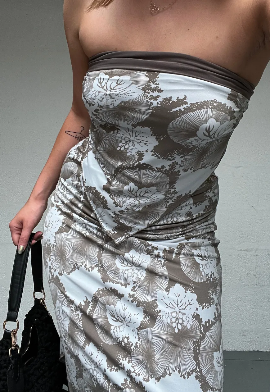 BROWN/FLOWER REVERSIBLE POINTED HEM SKIRT (02)