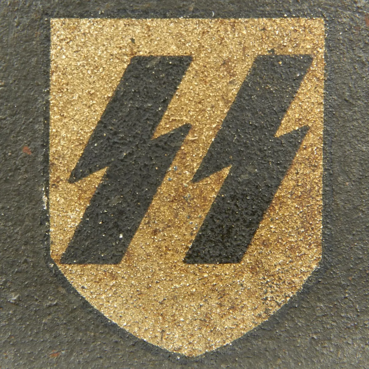 Original German WWII M40 Single Decal SS by Quist - Size 66cm