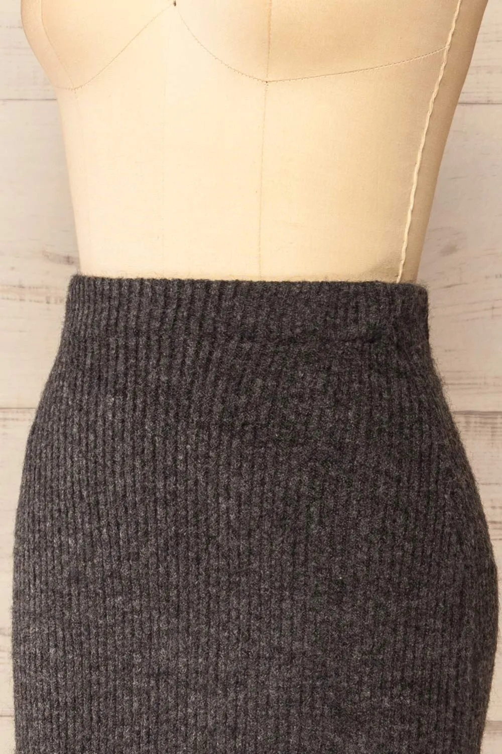 Yarrowford Grey | Long Ribbed Knit Skirt w/ Slit