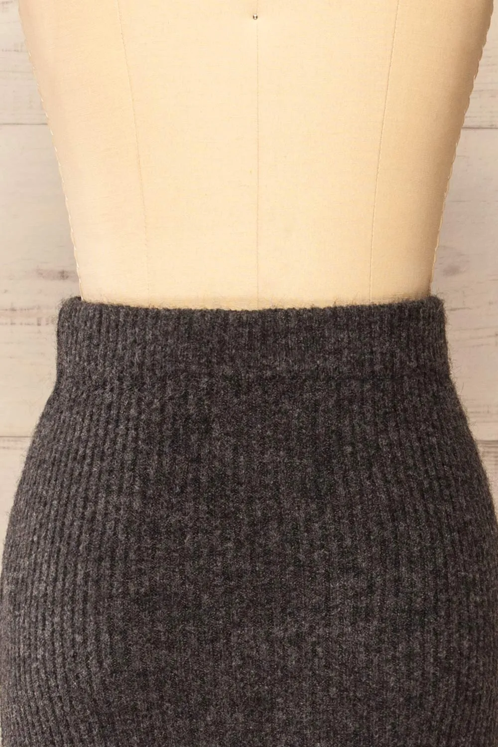 Yarrowford Grey | Long Ribbed Knit Skirt w/ Slit